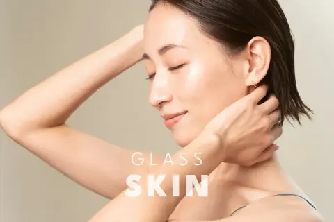 Koreanki uroda: delikatna skóra, subtelny makijaż i naturalny blask.